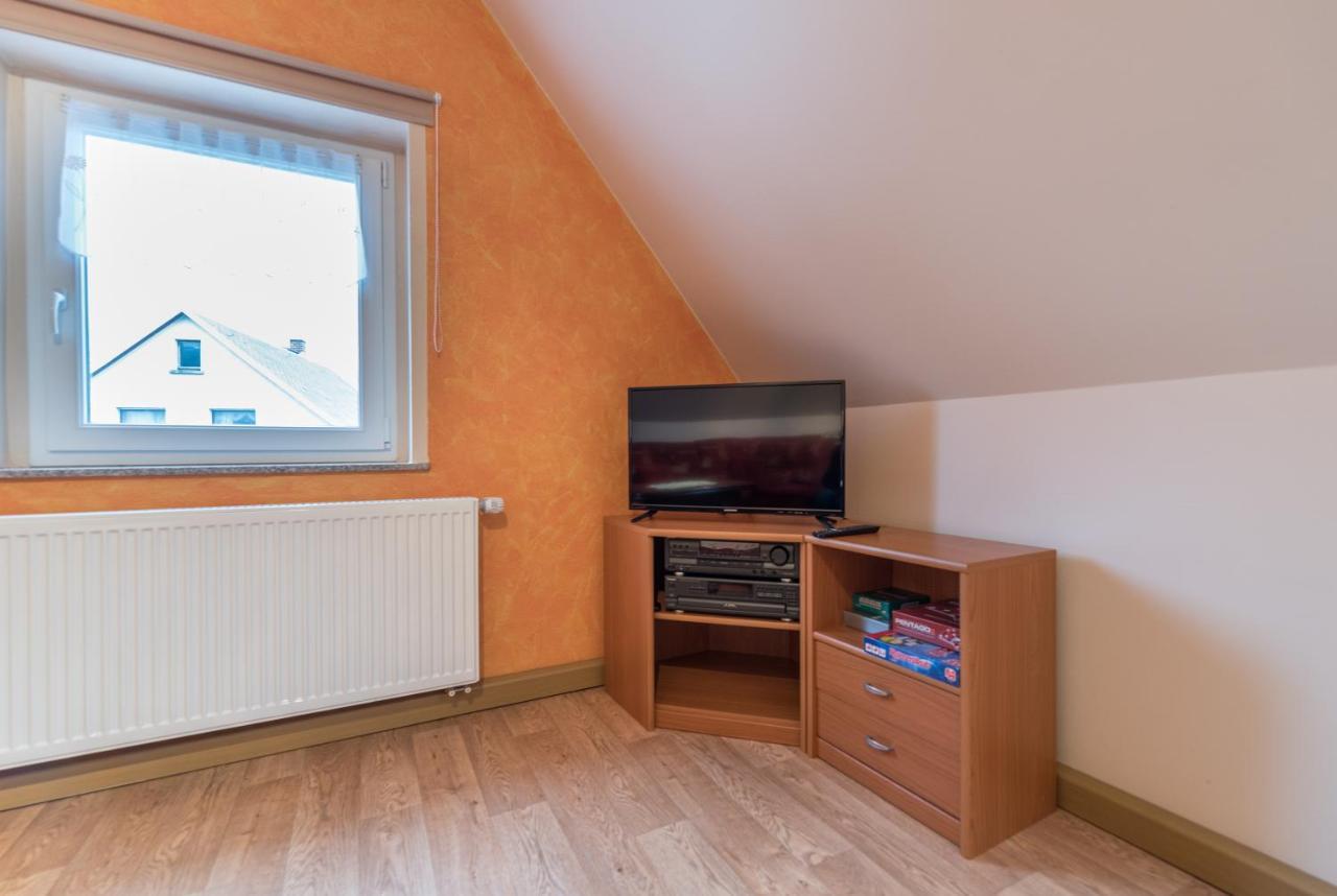 Ferienwohnung Lodig Gross Sarchen Exterior photo